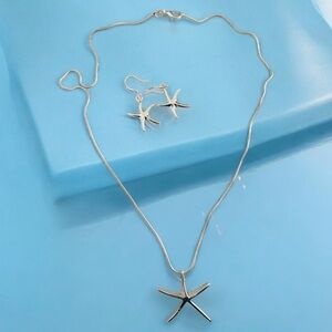 LAST ONE-925 SILVER STARFISH ON SILVER CHAIN W/ MATCHING EARRINGS